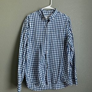 Old Navy Mens Classic Fit Long Sleeve Button Down